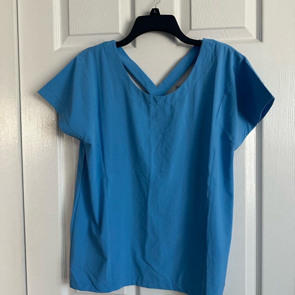 NWT Helly Hansen Siren Tee Shirt